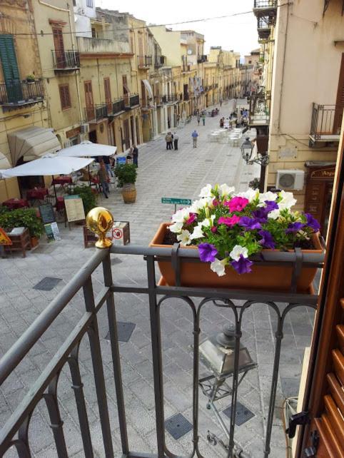 Marconi E Garibaldi 76 Apartment Castellammare del Golfo Luaran gambar
